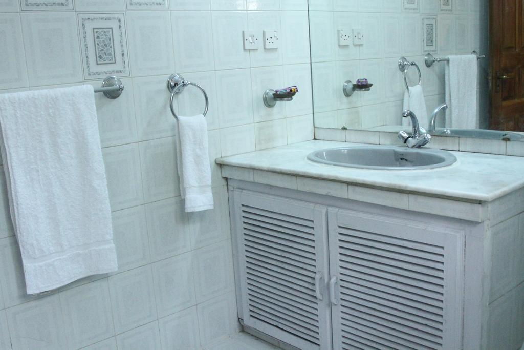 Delano Guest House Islamabad Camera foto