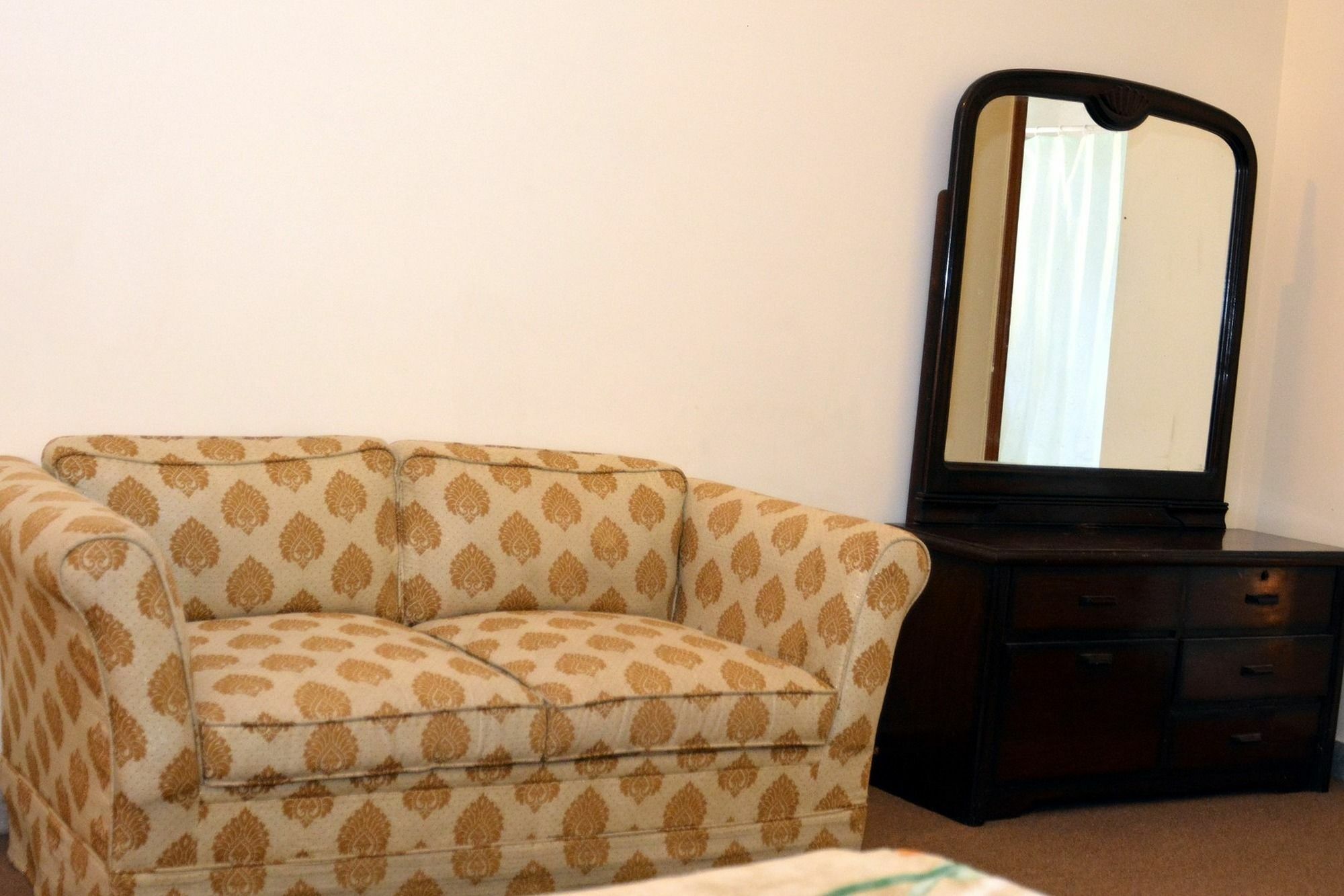 Delano Guest House Islamabad Esterno foto