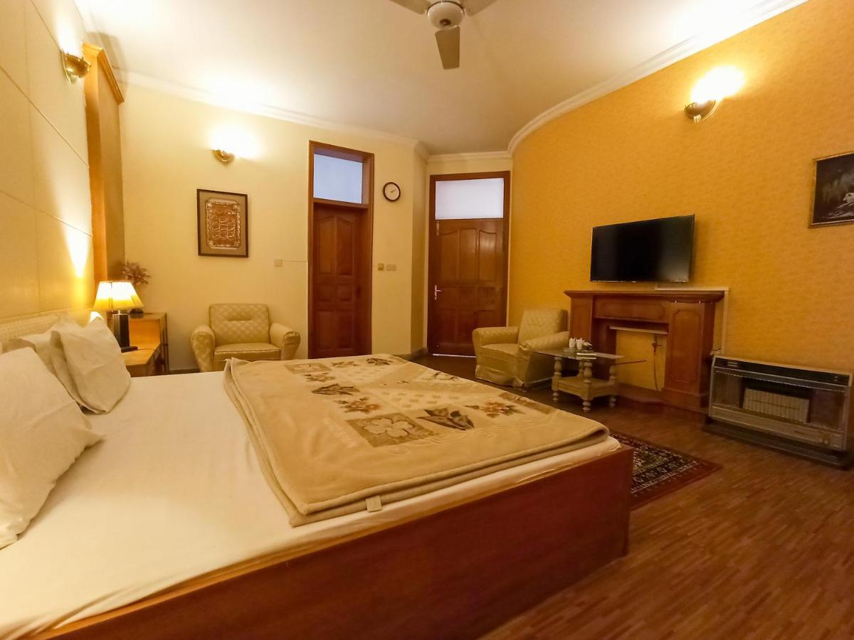Delano Guest House Islamabad Esterno foto